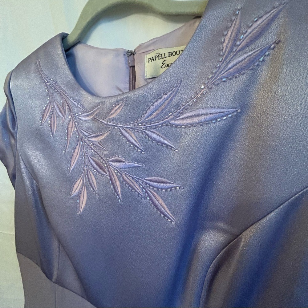 Vintage Papell Boutique Lavender Gown – Classic Silhouette, Size 6 - Picture 3 of 4